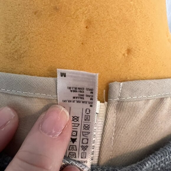 graphic tank - Picture 4 of 4